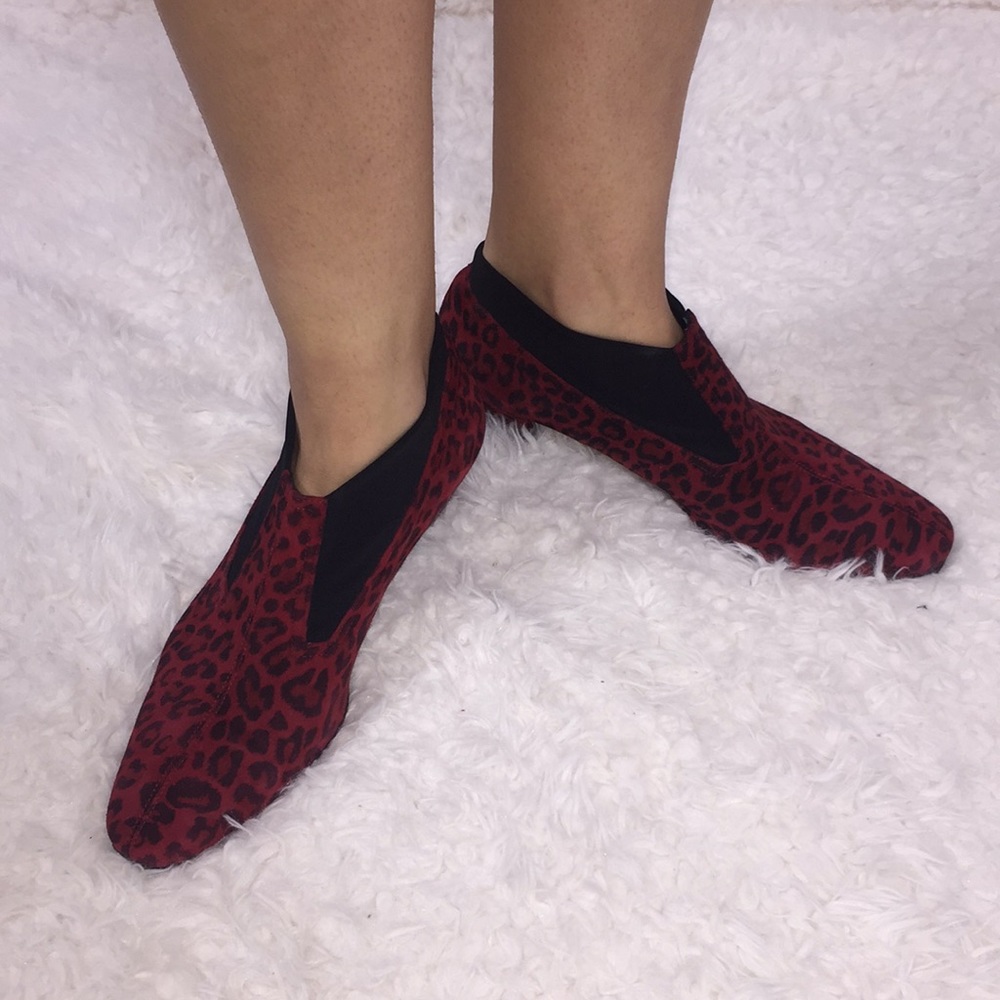 NWOT Thierry Rabotin Rena bootie - Picture 3 of 8